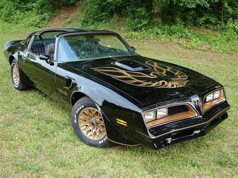 Everything You Should Know About The The Trans Am From Smokey And The Bandit