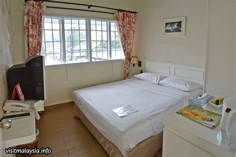 The property features a wide range of facilities to make your stay a pleasant experience. Puncak Inn