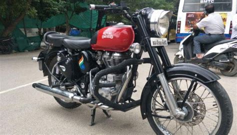 Royal enfield 350 bs6 has already been launched in india. Royal Enfield Classic 350 with bs6 engine is launched