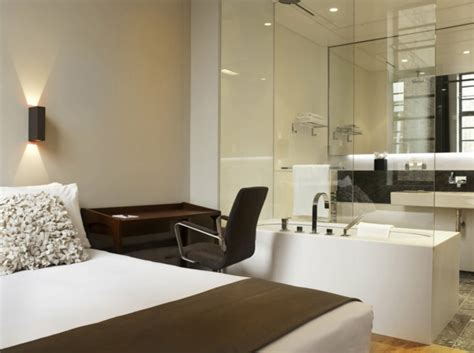 Badezimmer idee piemont freistehenden badewanne freistehende badewanne test & vergleich » top 7 im januar 2. Romantisches Design mit einer Badewanne im Schlafzimmer