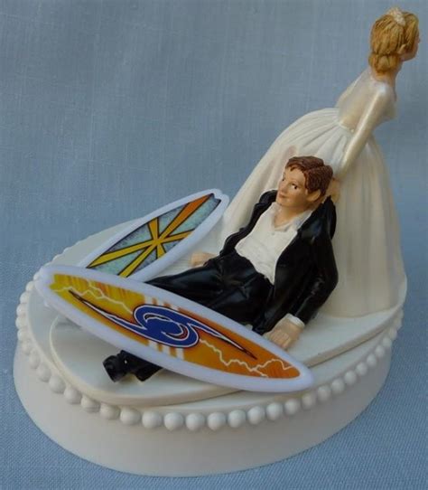 gâteau de mariage topper surf planche de surf surfer marié thème w jarretière display box