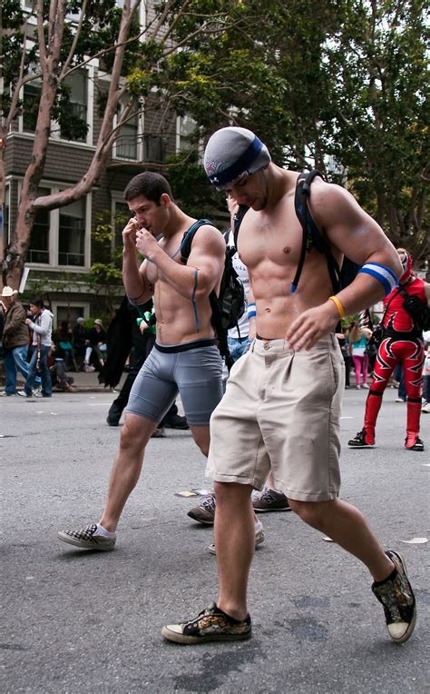 Bay To Breakers Photo