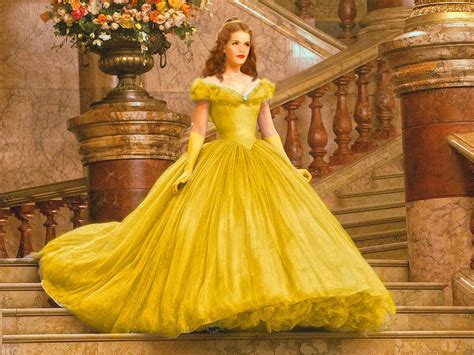 Emma Watsons Iconic Yellow Beauty And The Beast Dress Kind Of Sucks
