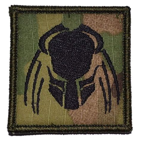 Predator Head 2x2 Patch In 2021 Funny Patches Morale Patch Patches