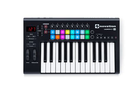 It may be small, but it gives you everything you need to create new tunes in ableton live without cluttering up your desk. Masterkeyboard Novation Launchkey 25 MK2