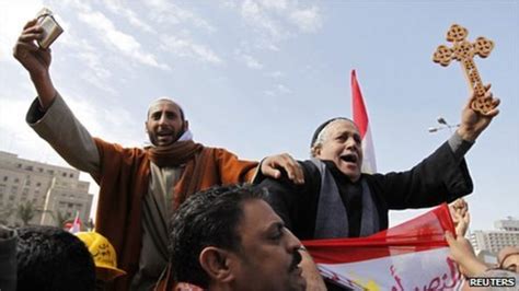 Egypts Muslims And Christians Join Hands In Protest Bbc News