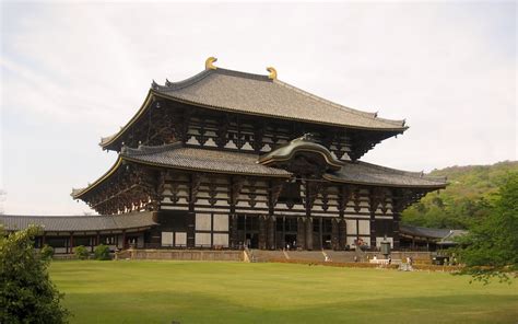 Great Buddha Hall In Nara Japan Travel Mate