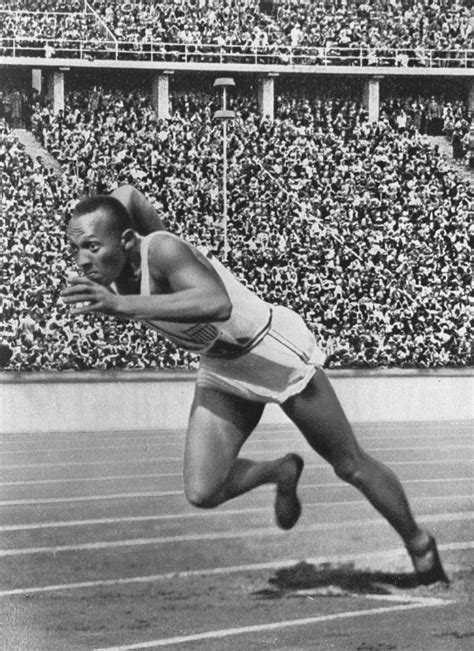 Jesse Owens Biography Olympics Facts And Life Sportytell
