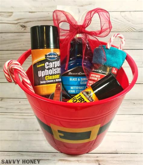 Crazy Cheap Christmas Gift Baskets From The Dollar Store Under