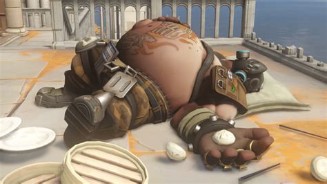 Roadhog Is Next In Line For An Overwatch Balance Adjustment Dot Esports
