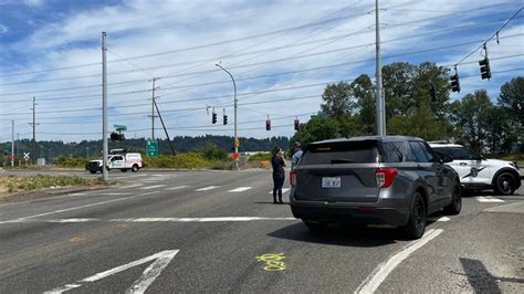 2 Car Crash Results In 6 Deaths In Tacoma Wa Trooper Says Tacoma