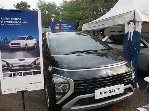 Hyundai New Stargazer Essential Resmi Mengaspal Warga Karawang Diajak