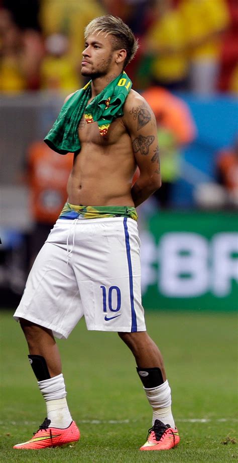 Neymar Bulge