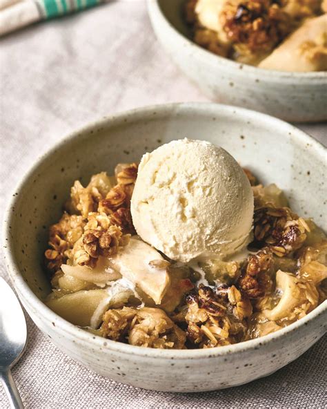 Granny smiths add a nice tartness to the cobbler and play nicely off the honeycrisps. Our Best apple crisp recipe high altitude just on salon food recipes ideas | Apple crisp, Apple ...