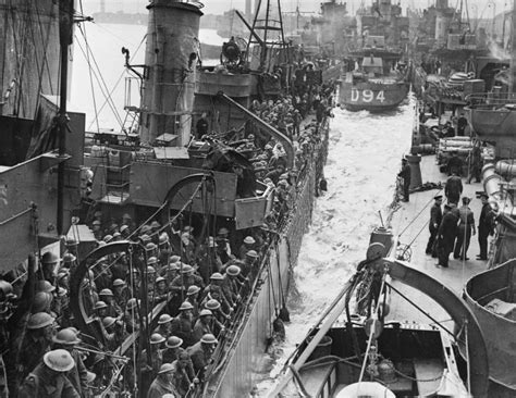 Dunkirk Evacuation 33 Dramatic Photos Of The World War Ii Miracle