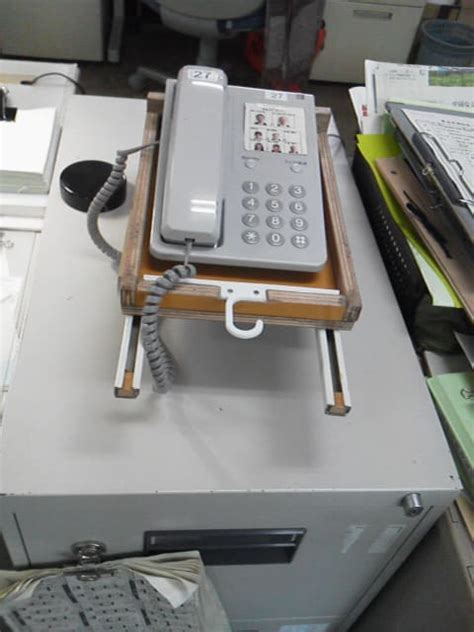 Apr 09, 2017 · 100均のファイルボックスを使う時には、書類を入れすぎないようにしましょう。 100均のファイルボックスは今はだいぶ使いやすくなり、丈夫になりましたが、それでも材質は無印やカインズホームのファイルボックスなどに比べると柔らかいです。 オフィス 電話台 100均 - Khabarplanet.com