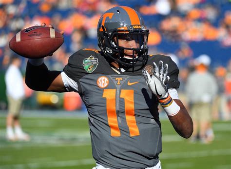 Photo Joshua Dobbs Officially Signs With The Pittsburgh Steelers