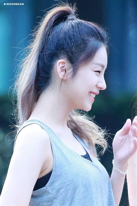 Photos Of ITZY Yeji S Perfect Side Profile That Proves Every Angle Is Her Angle Koreaboo