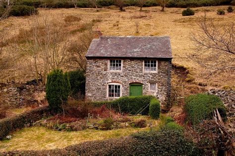 Pin By Carina Andersson On Lovely Cottage Cottage Stone Cottages