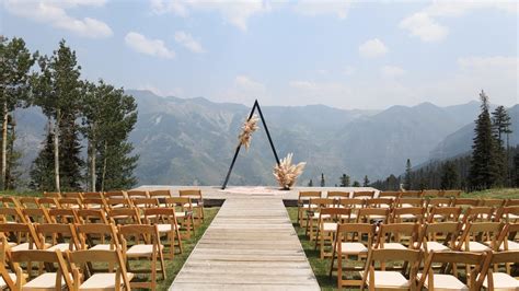 22 Wedding Deck Venues In The Rocky Mountains Best Wedding Venues