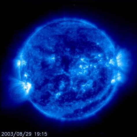 Sun in the 4th house connects with the energies of cancer and its ruler moon. Four Suns for A2 - Star Trek: Armada Files