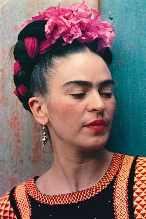 Frida Kahlos Beauty Routine Frida Kahlo Bilder Frida Kahlo Porträtmalerei