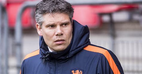 Стекеленбург мартен (stekelenburg maarten) футбол вратарь нидерланды 22.09.1982. NOS gaat in gesprek over dubbelrol van broers Stekelenburg ...