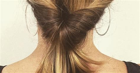 How To Do A Flip Ponytail