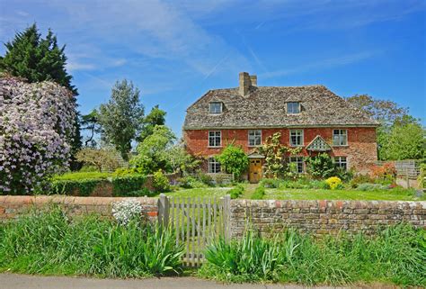 Investing In A Holiday Home In The Cotswolds Manor Cottages