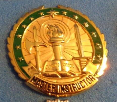 New Usarmy Instructor Badge Master Instructor Full Sizeclutch Back