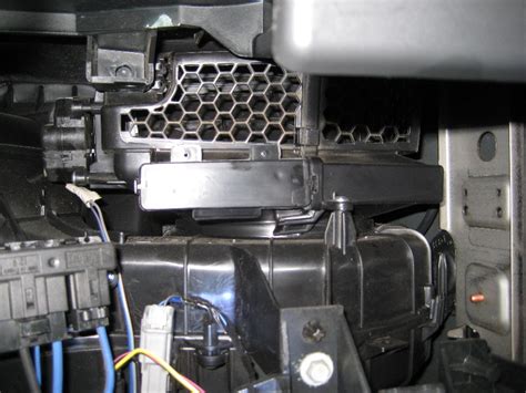 The kn cabin air filter simply replaces your jeep wrangler's factory item to provide the highest levels of filtr. Jeep-Liberty-Cabin-Air-Filters-Cleaning-Replacement-Guide-006
