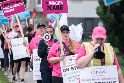 Health unit nurses take strike to wider community | Belleville