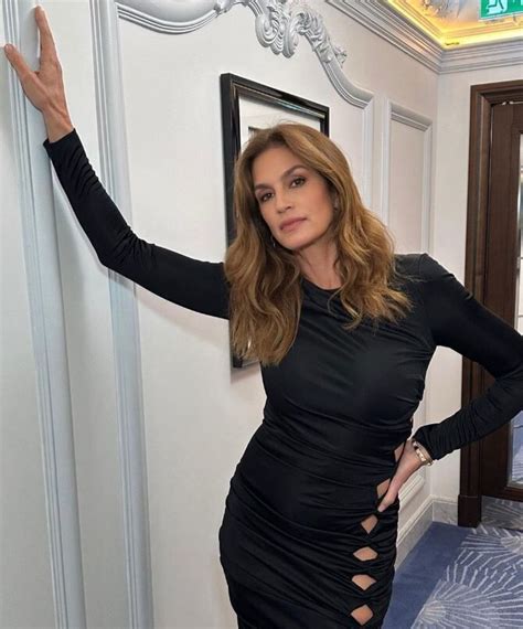 Cindy Crawford Currently 57 Years Old Foto 5 De 27