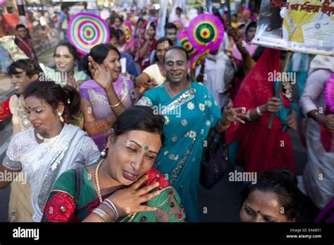 Dhaka Bangladesh 10th Nov 2014 The Hijra Transgender Community In Dhaka Has Demanded To Be