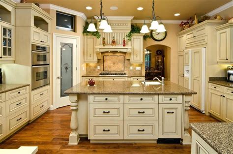 New 18 French Country Kitchen Pictures In 2020 Kitchen Cabinet Styles Vintage Kitchen