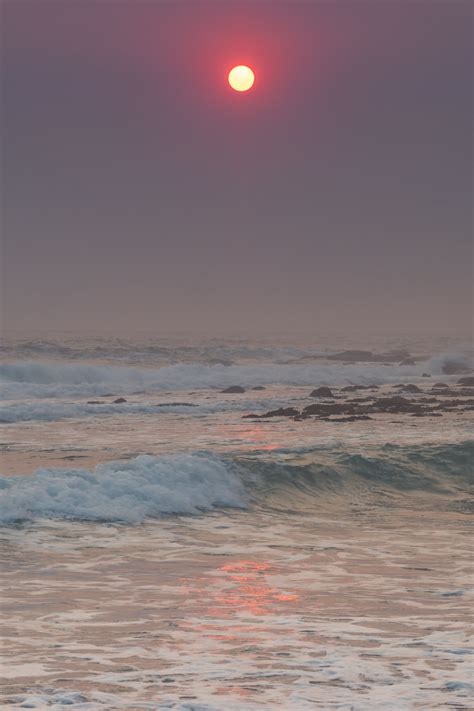 Red Sun Smoke Haze Seascape Red Hot Summer Sunrise Seascap Flickr