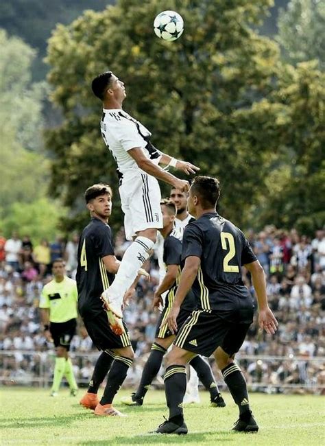 Real madrid club de fútbol. 「CR7」おしゃれまとめの人気アイデア｜Pinterest｜Vanessa Isabella Cardoso ...