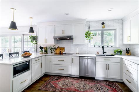 This is a traditional design of kitchen where at one side there is washing area and on the side one places other things easily. What Do Kitchen Cabinets Cost? Learn About Cabinet Prices & Features