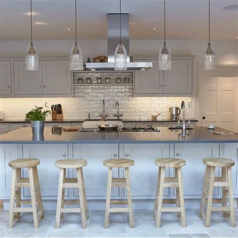 Discover endless design options for any style, any budget, and any occasion. Crazy in love with this kitchen from @dtminteriors ️ ...