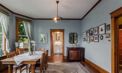 Ceiling paint has to cover well, stick well and hide well and this is usually achieved at the expense of other characteristics not needed for this portion of the room. How to Spray Paint Interior Walls and Ceilings? [Easy and ...