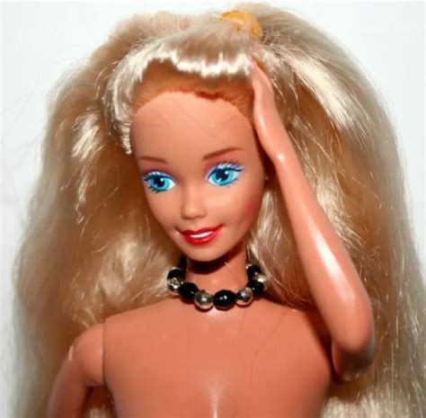 BARBIE DOLL NUDE Blonde Hair Blue Eyes TNT Click Knees Necklace Classic