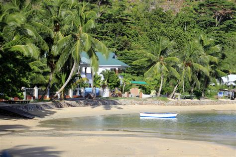 4 Jours Sur Lîle De Praslin Aux Seychelles Papatêteenbas