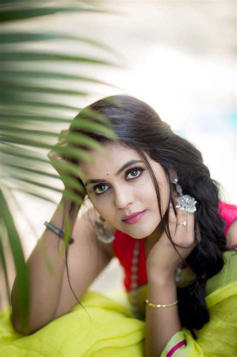 chaitra reddy saree stills by camera senthil south indian actress indian actresses south