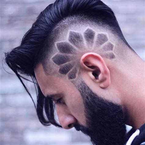 We have shortlisted 27 coolest haircut designs for guys that they should be trying in 2020. 23 Cool Haircut Designs | Men's Hairstyles + Haircuts 2017