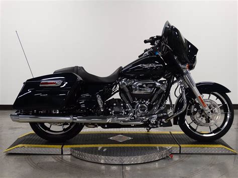 The street glide's suspension is decidedly less plush than i had expected, but the upside of that was that the bike handled much better than it probably should have. New 2020 Harley-Davidson Street Glide FLHX Touring in ...