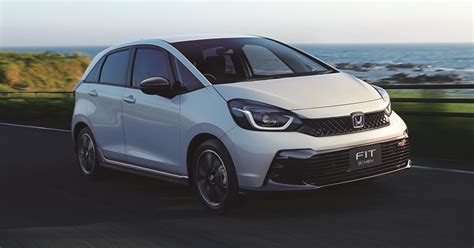 Honda 「fit」をマイナーモデルチェンジし発売