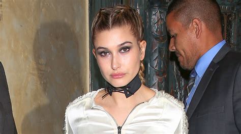 Hailey Baldwin Shares Her Snapchat Account With Fans Hailey Baldwin Just Jared Celebrity