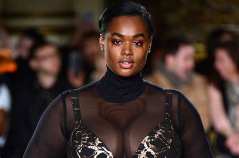 Nyfw Christian Siriano Brings Body Positivty To The Runway