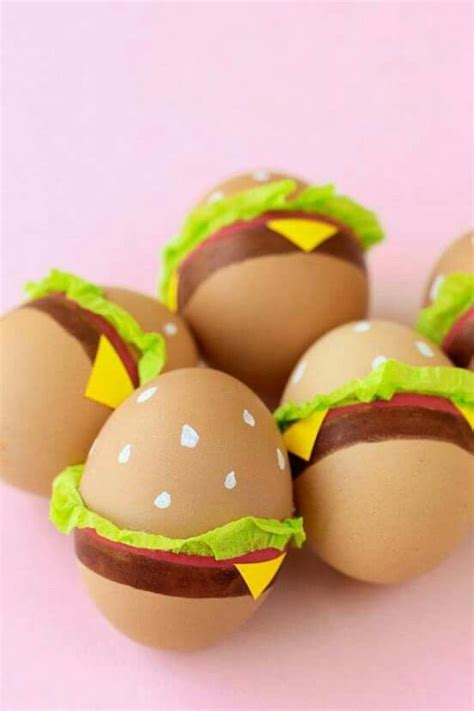 Hamburguesa De Cascarón Easter Eggs Diy Easter Eggs Easter Egg