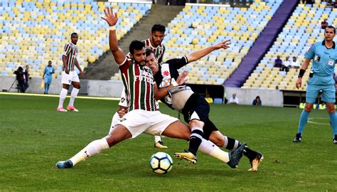 Saiba como acompanhar em tempo real pela in. Jogo Do Fluminense De Ontem - Dono do jogo, Sornoza ...
